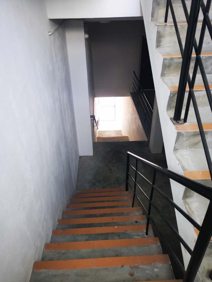 Comfort Inn Sibu Buitenkant foto