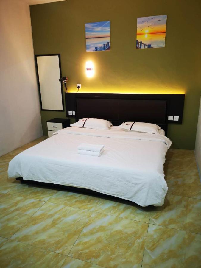 Comfort Inn Sibu Buitenkant foto